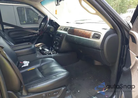 2007 GMC Yukon Xl 1500 Denali из США, поврежденный, VIN 1GKFK668X7J185770